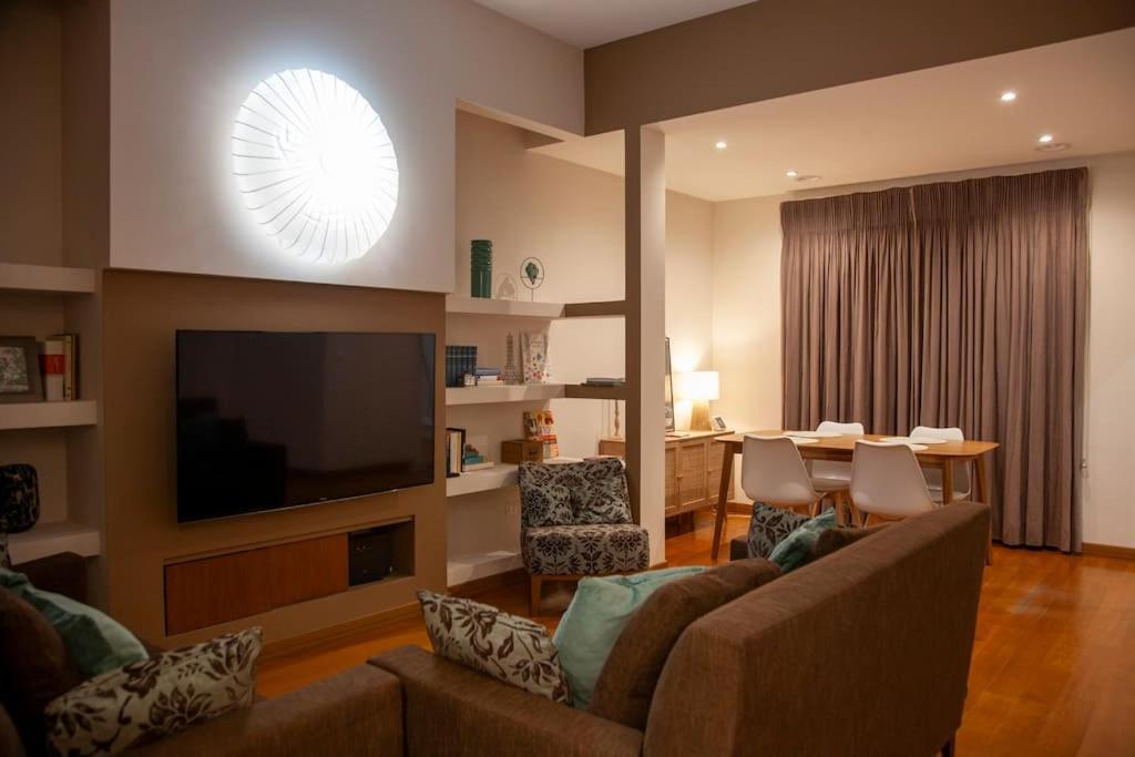Roma, Gemelli Casa Eleganza, Resort Modernista Luaran gambar